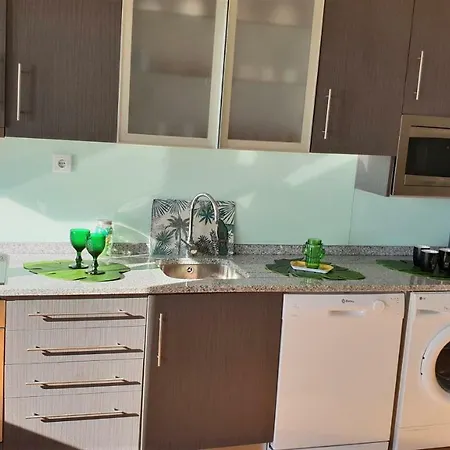 The Shore@greencoast - Waterfront House Espinho Дом отдыха Эшпинью