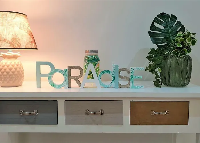 The Shore@greencoast - Waterfront House Espinho Дом отдыха Эшпинью