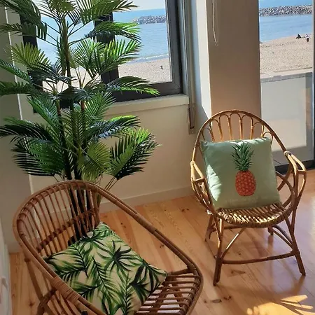 The Shore@greencoast - Waterfront House Espinho Holiday home Espinho (Aveiro)